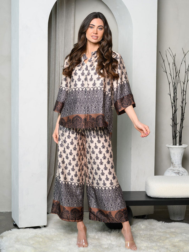 WOMEN'S SHORT SLEEVE TOP & PANTS MULTI PRINT SET