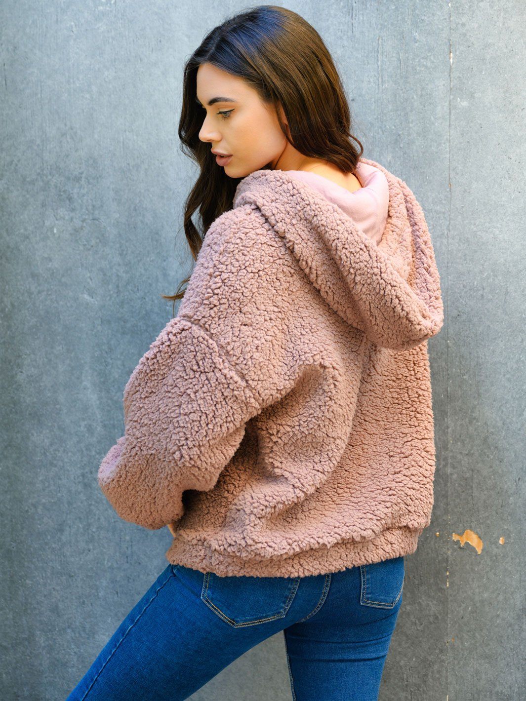 WOMEN'S TURTLE NECK HOODIE SWEATER