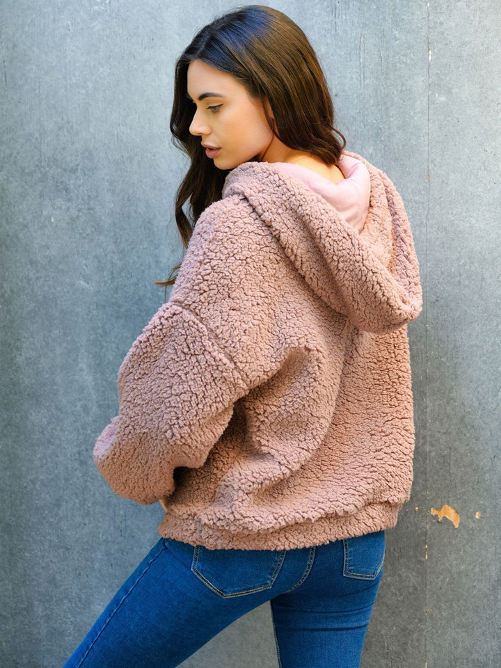 WOMEN'S TURTLE NECK HOODIE SWEATER