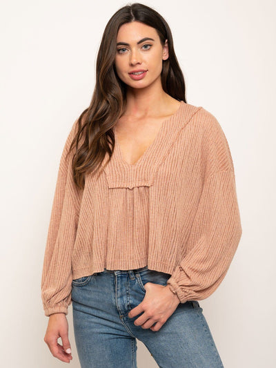 WOMEN'S LONG SLEEVE V-NECK GATHERING DETAIL TOP