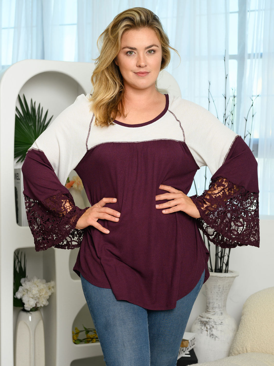 PLUS SIZE LONG BELL SLEEVE LACE TUNIC TOP