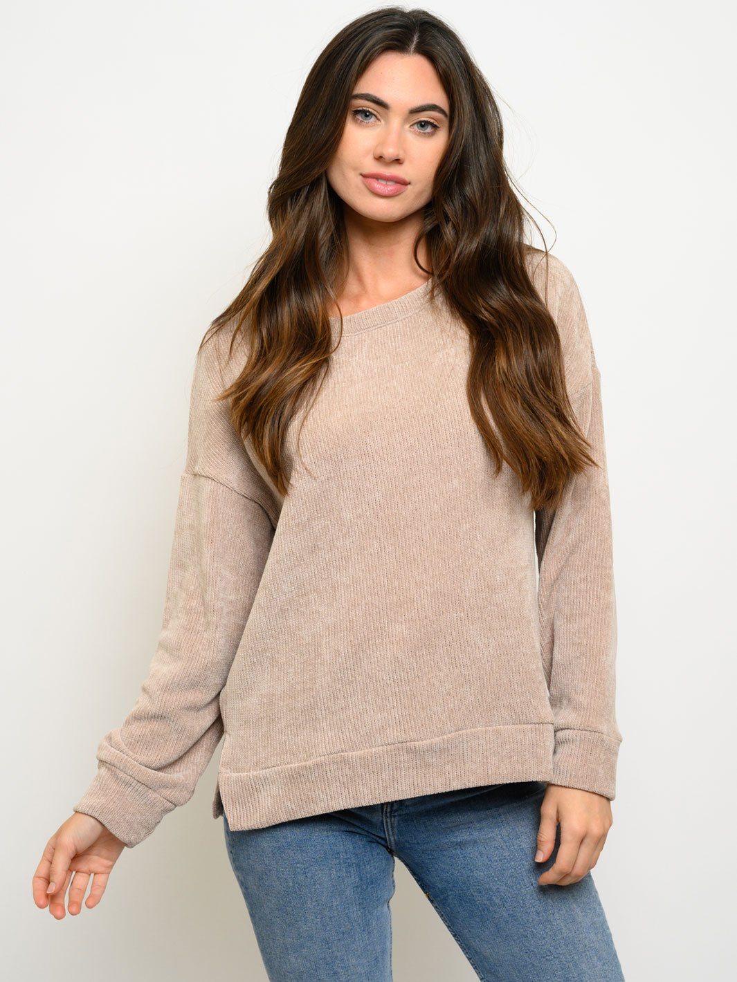 WOMEN'S LONG SLEEVE KNIT SWEATER