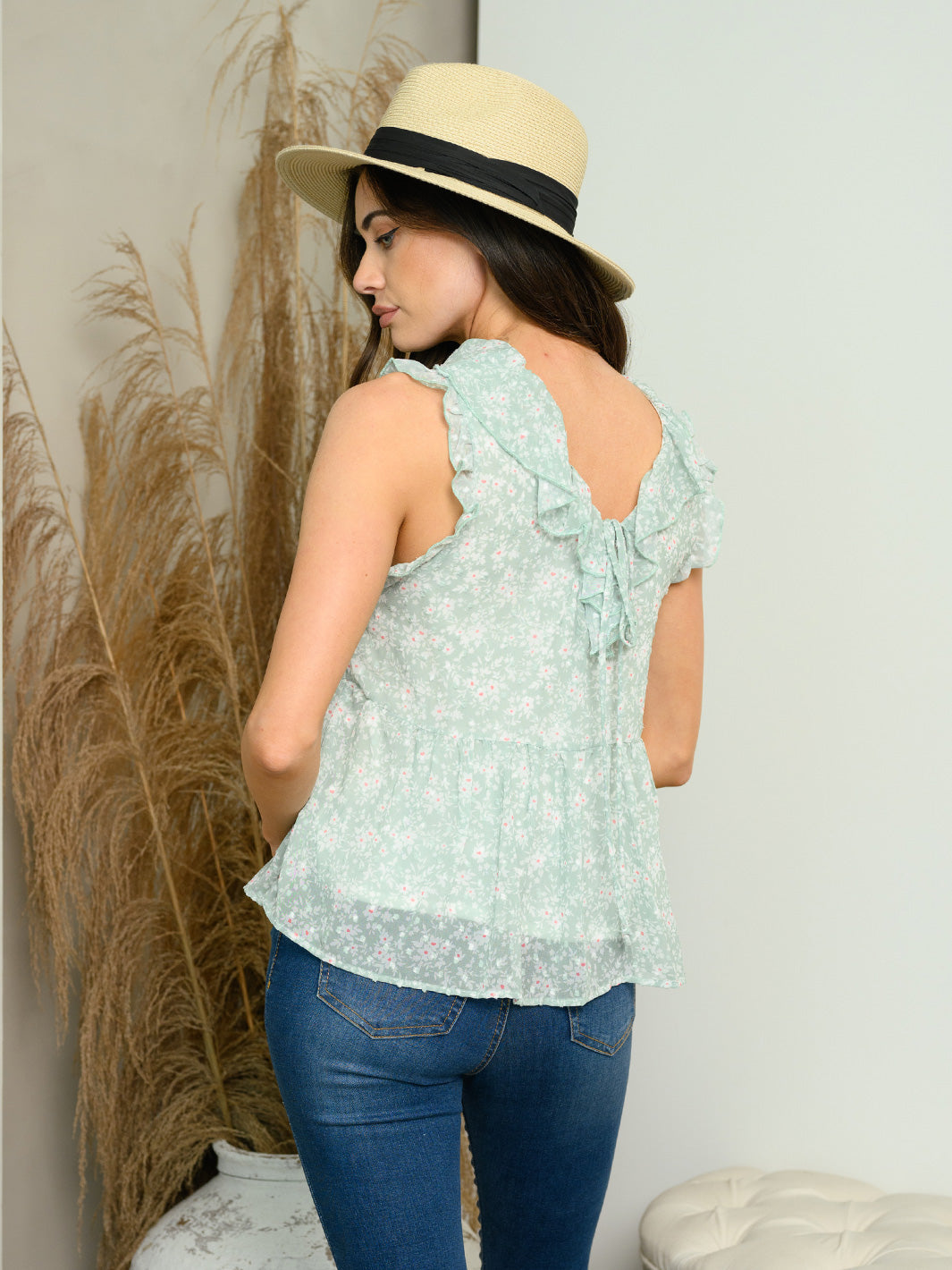 WOMEN'S SLEEVELESS V-NECK FLORAL TANK TOP