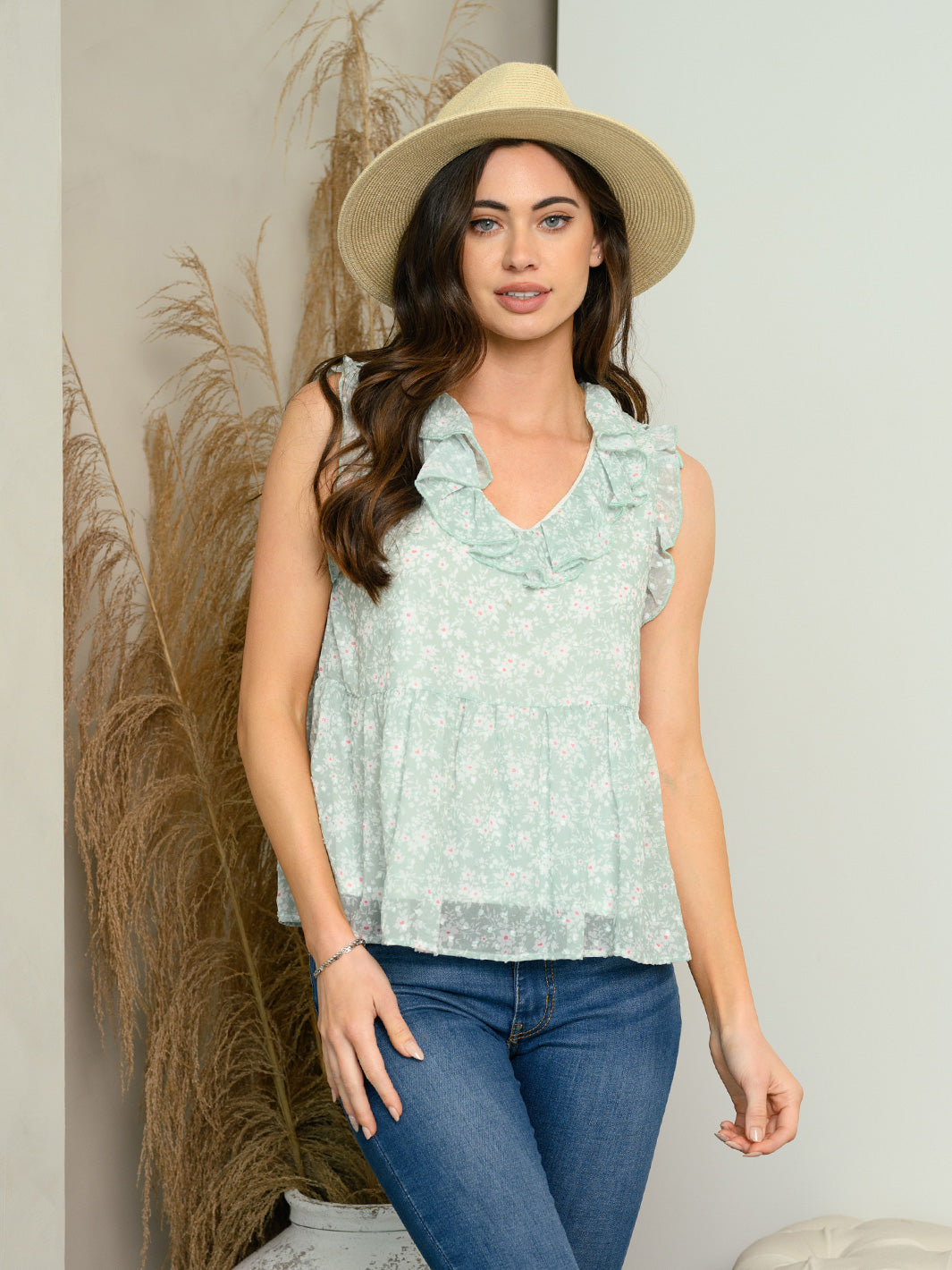 WOMEN'S SLEEVELESS V-NECK FLORAL TANK TOP