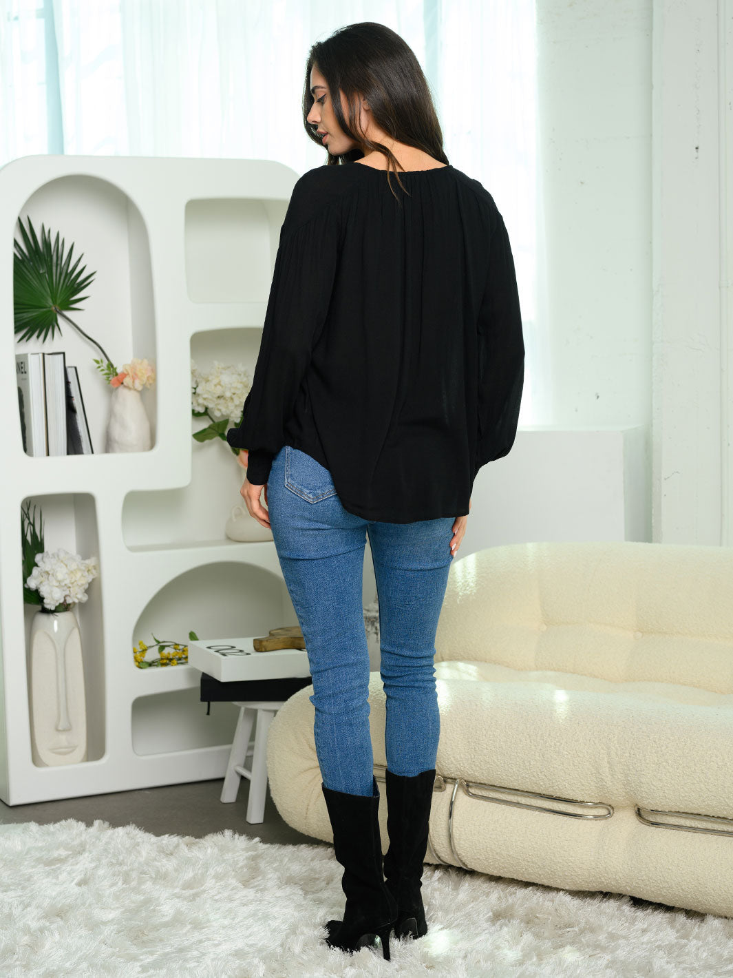 WOMEN'S LONG SLEEVES BUTTON UP TOP