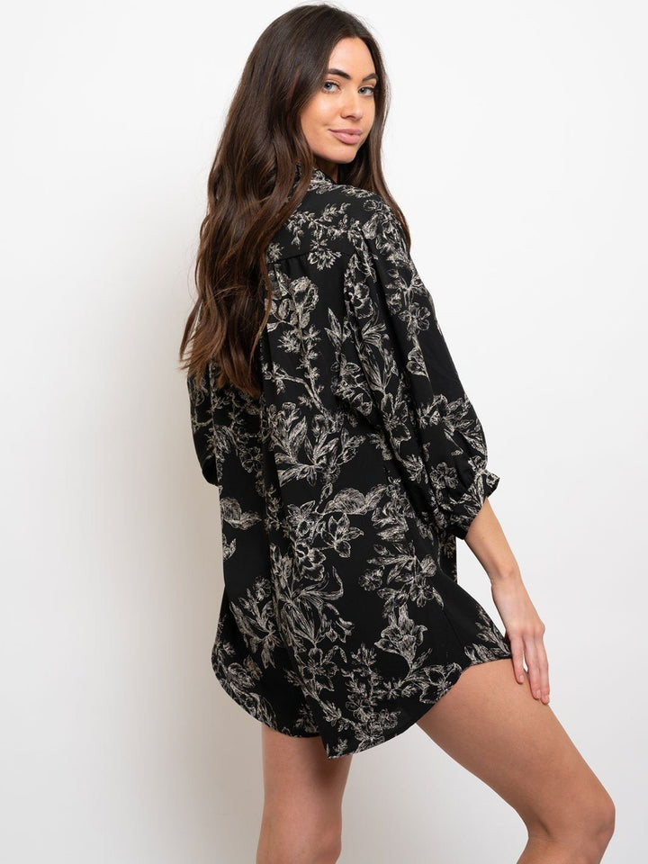 WOMEN'S FLORAL BUTTON UP NECK TIE ROMPER