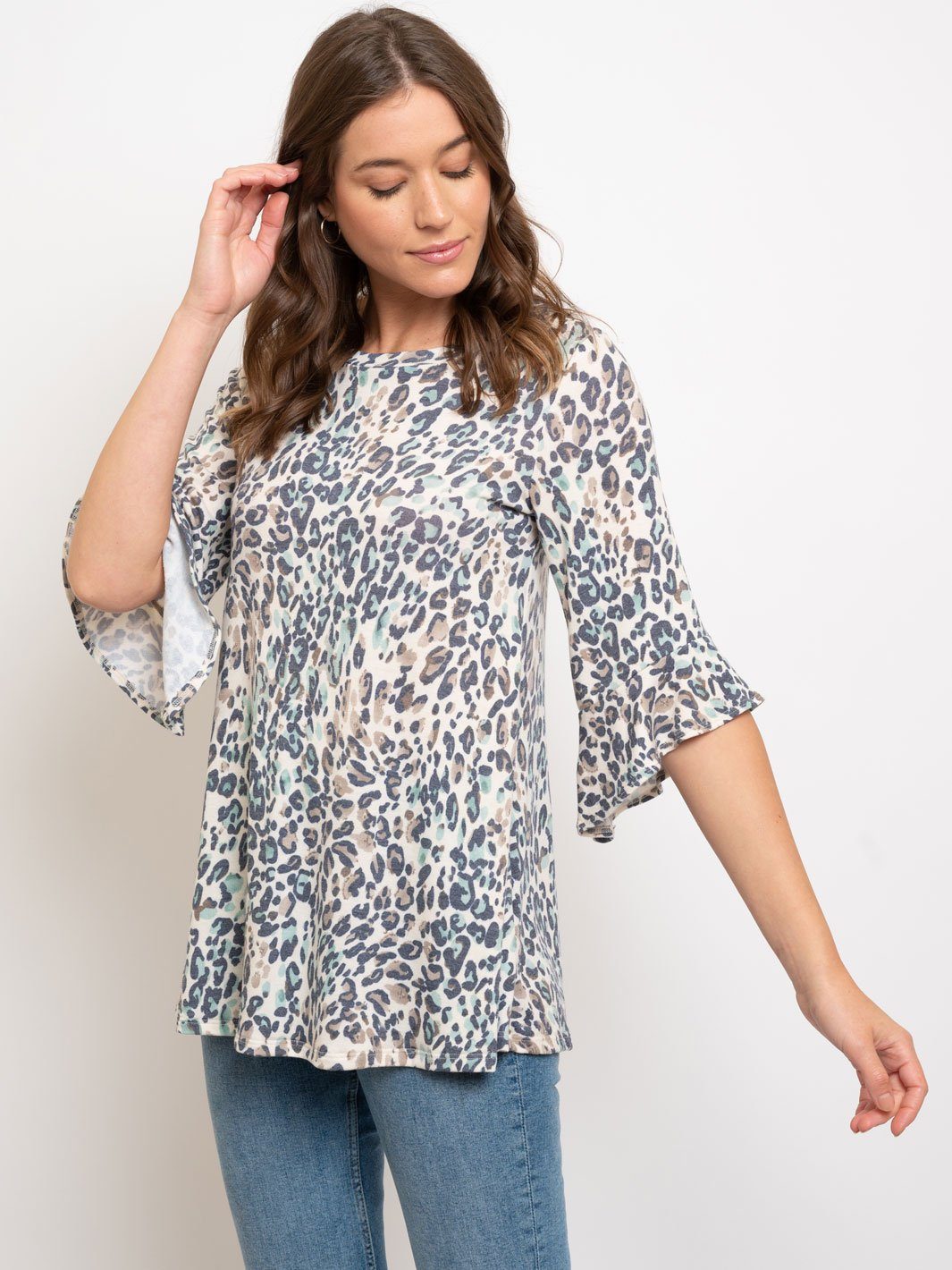 WOMEN'S ANIMAL PRINT 3/4 RUFFLE SLEEVE TUNIC TOP