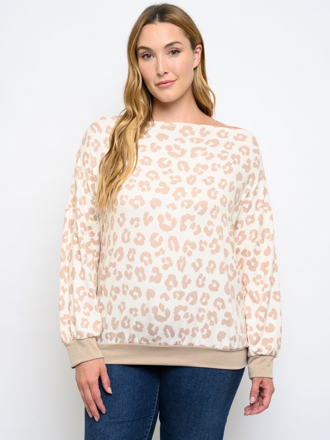 PLUS SIZE LONG SLEEVE ANIMAL PRINT TOP