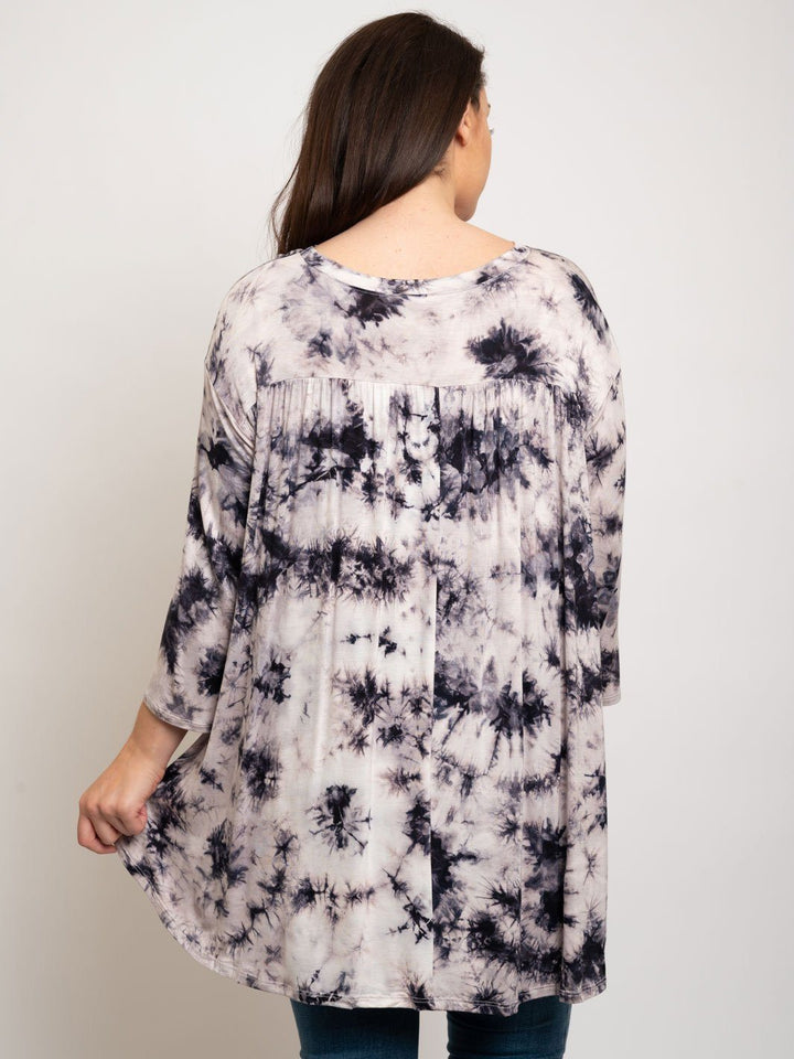 PLUS SIZE TIE DYE HIGH-LOW TOP