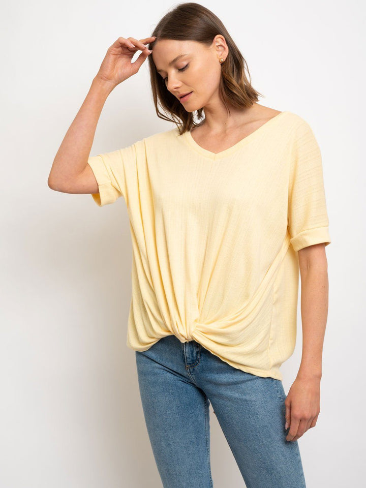 WOMEN'S FRONT TIE TOP