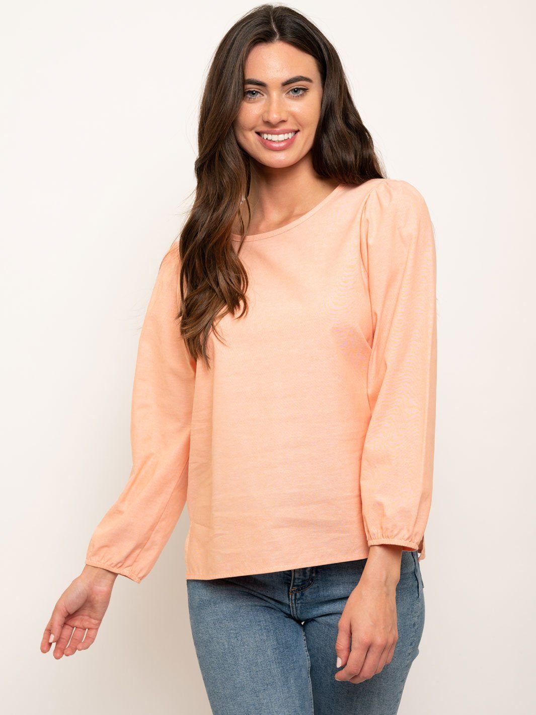 WOMEN'S 3/4 SLEEVES BACK DETAIL TOP