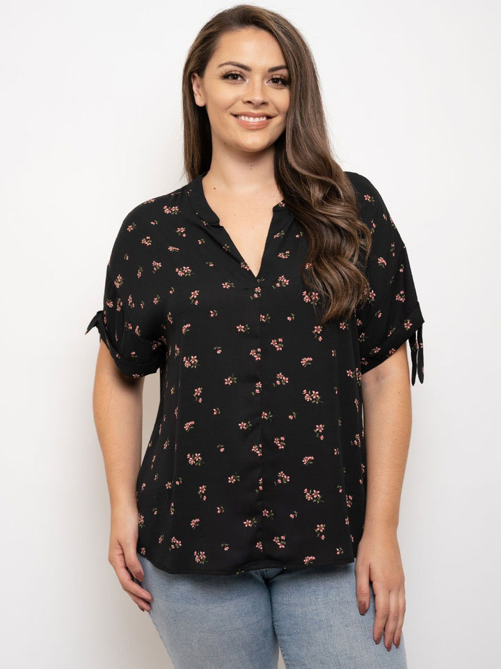 PLUS SIZE 3/4 SLEEVE FLORAL TOP