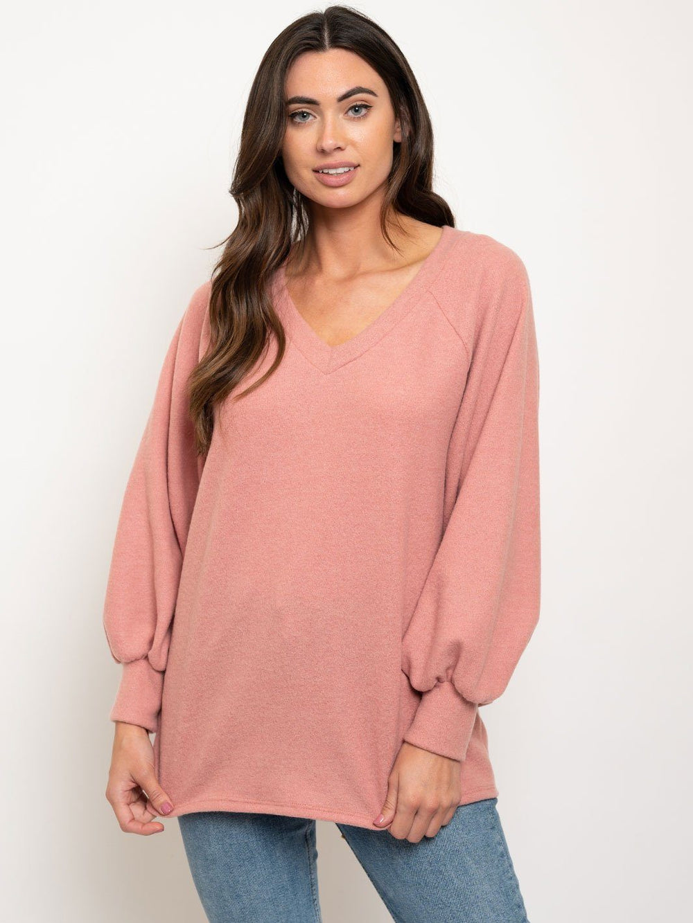 WOMEN'S LONG SLEEVE V-NECK TOP