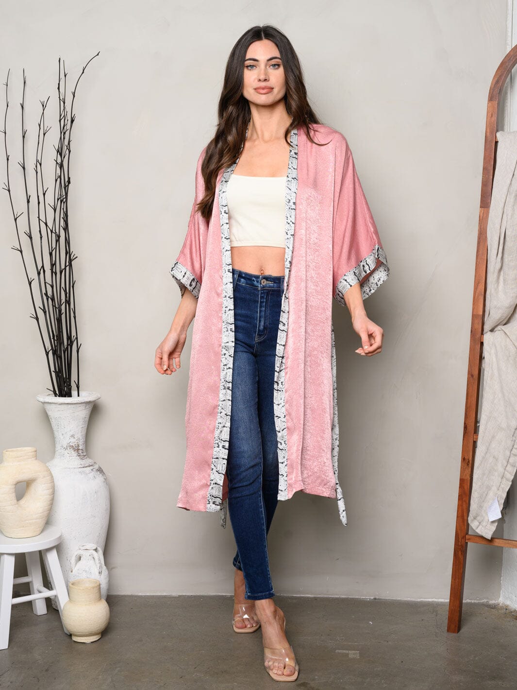 WOMEN'S SHORT SLEEVES ANIMAL PRINT KIMONO