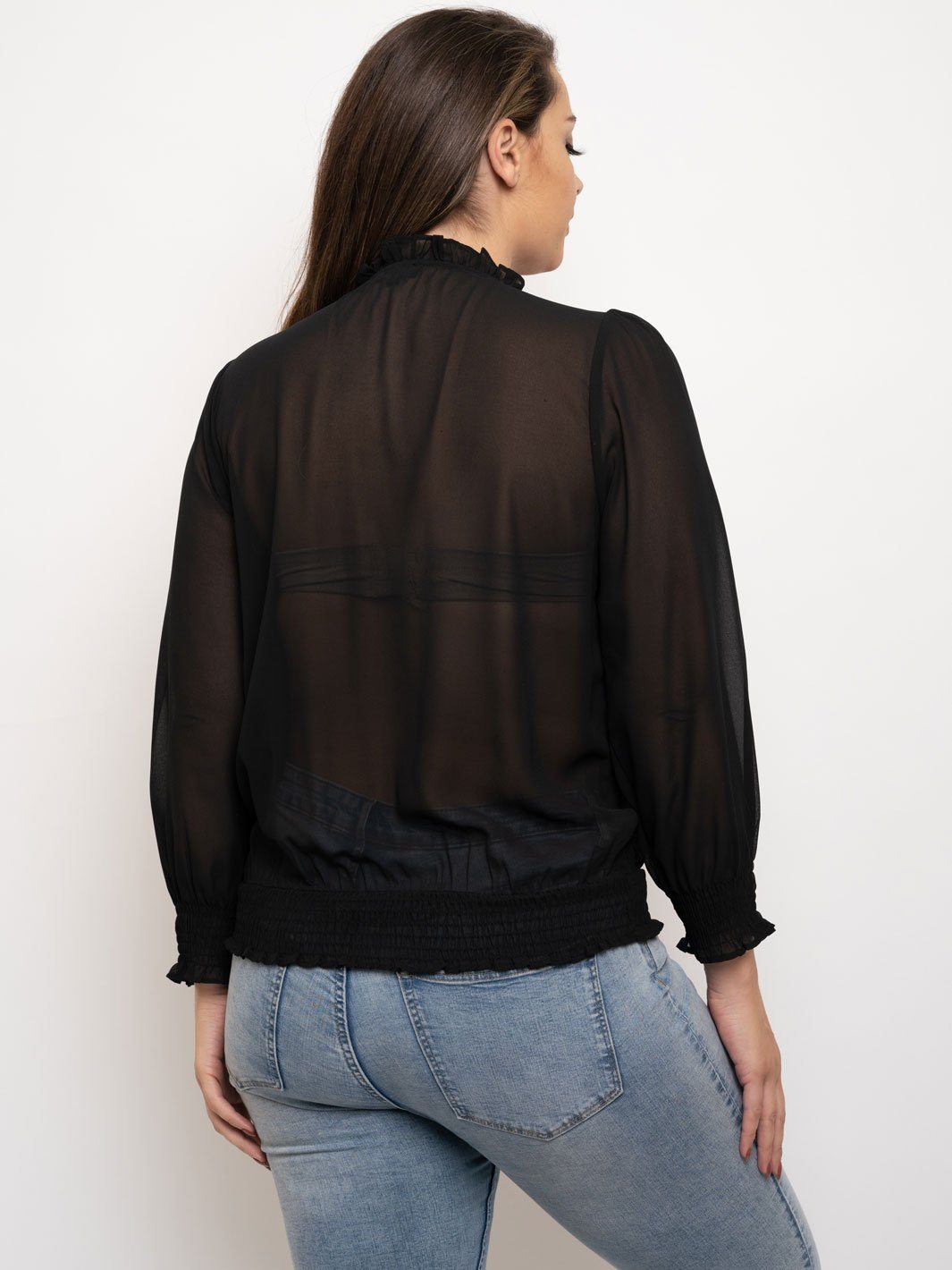 PLUS SIZE LONG SLEEVE BUTTON UP TOP