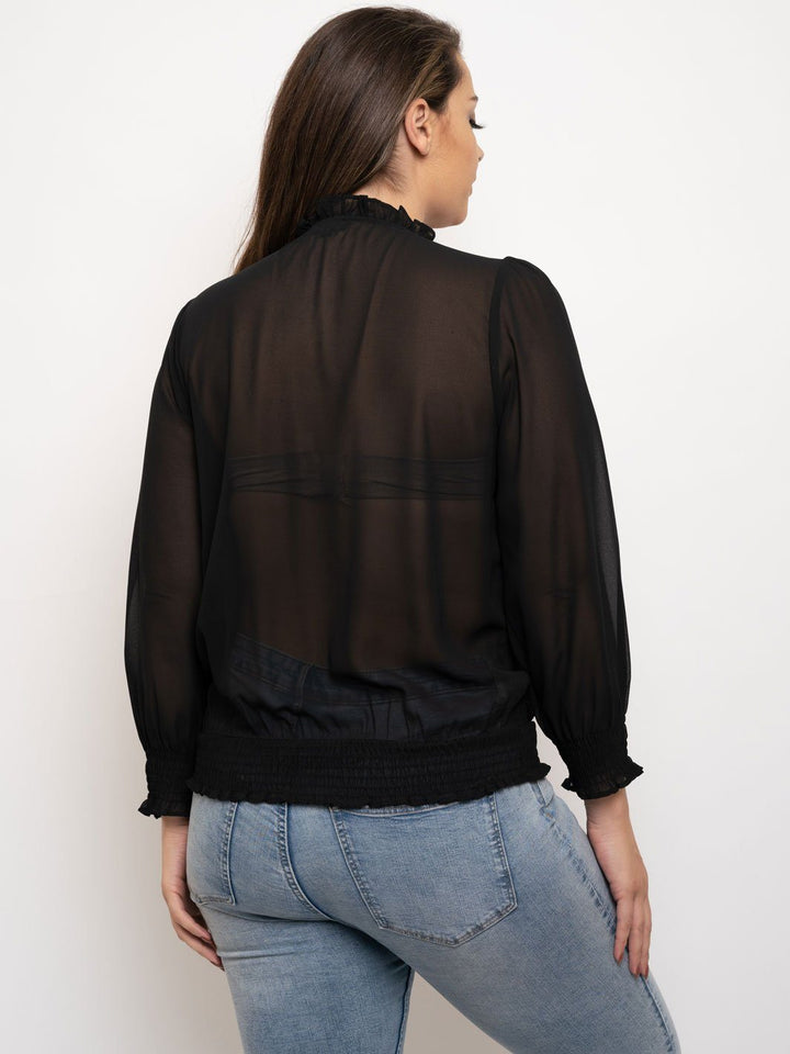 PLUS SIZE LONG SLEEVE BUTTON UP TOP