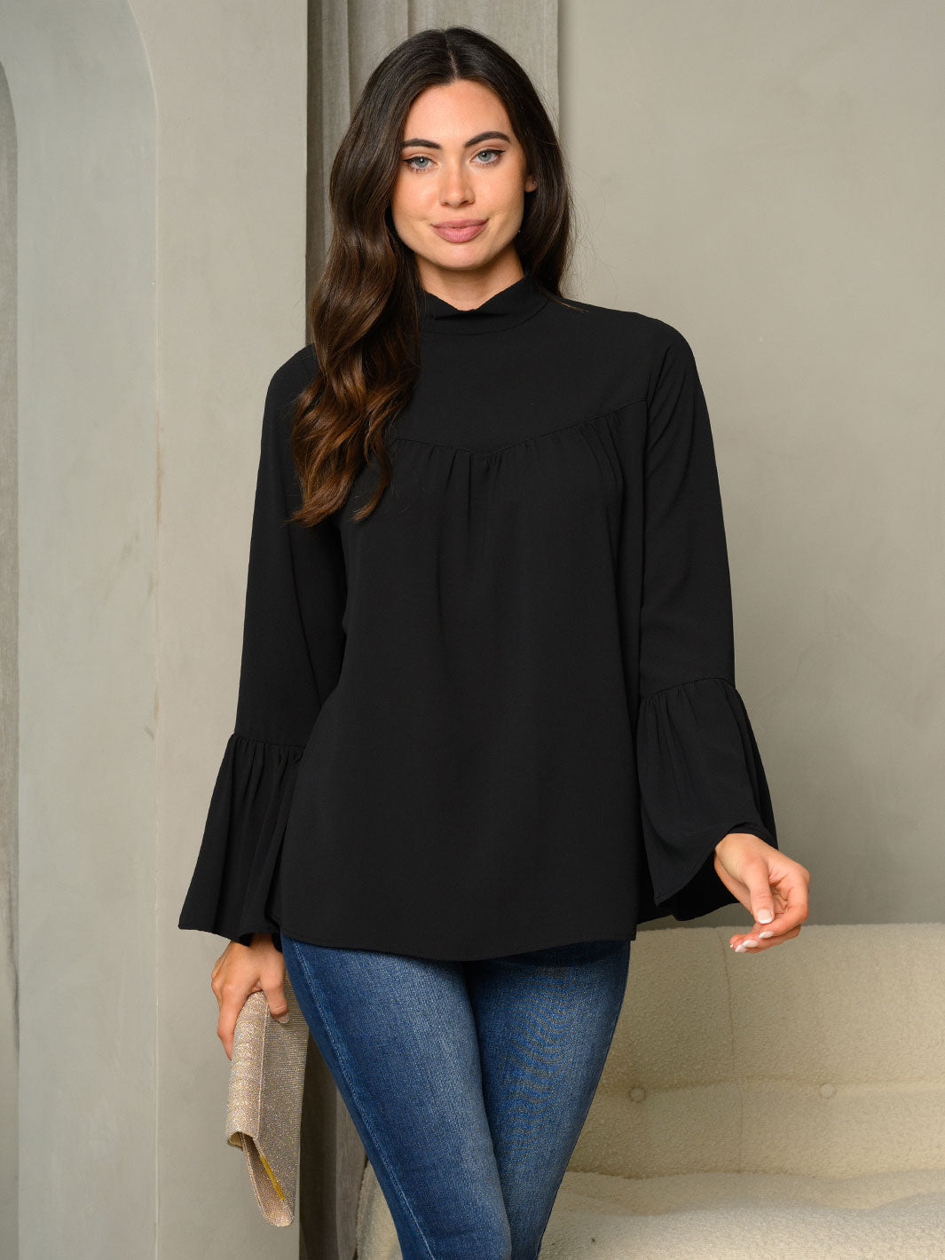 WOMEN'S MOCK NECK BELL LONG SLEEVE TOP