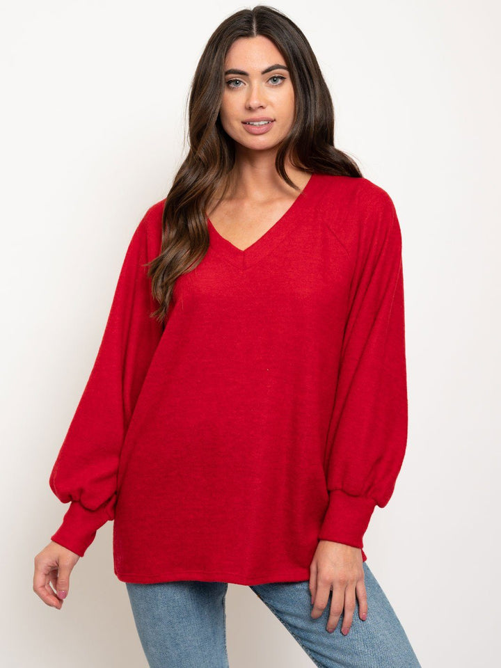 WOMEN'S LONG SLEEVE V-NECK TOP