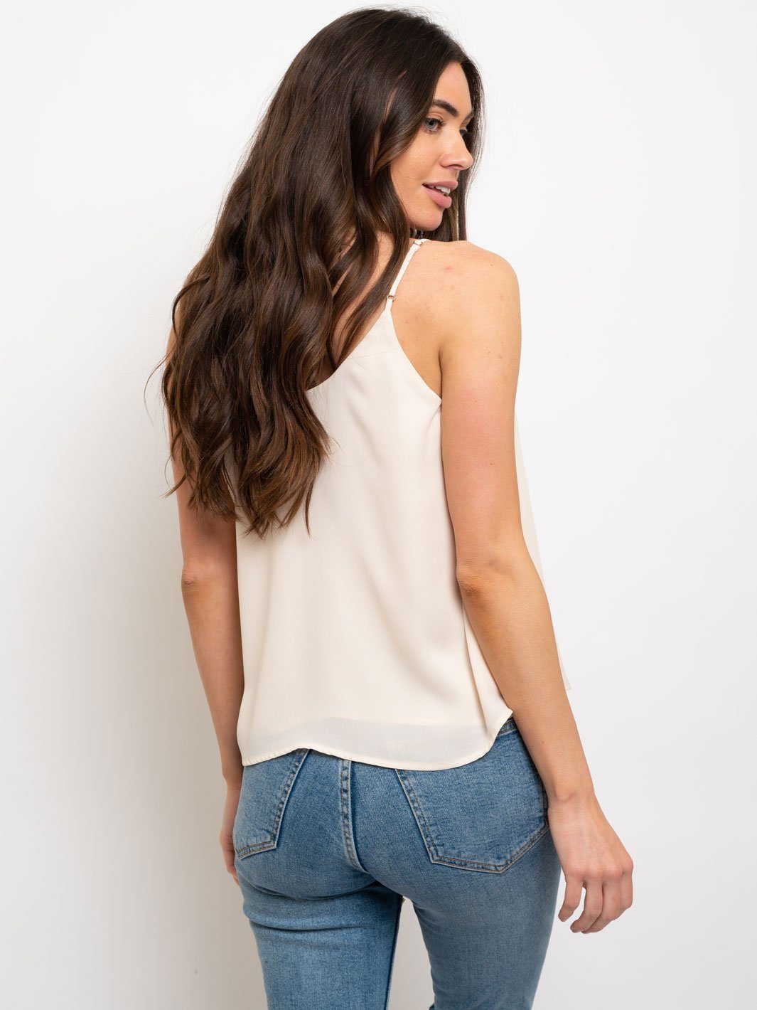 WOMEN'S KEYHOLE TANK TOP