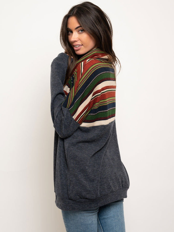 WOMEN'S STRIPES COLOR BLOCK TURTLE NECK TOP