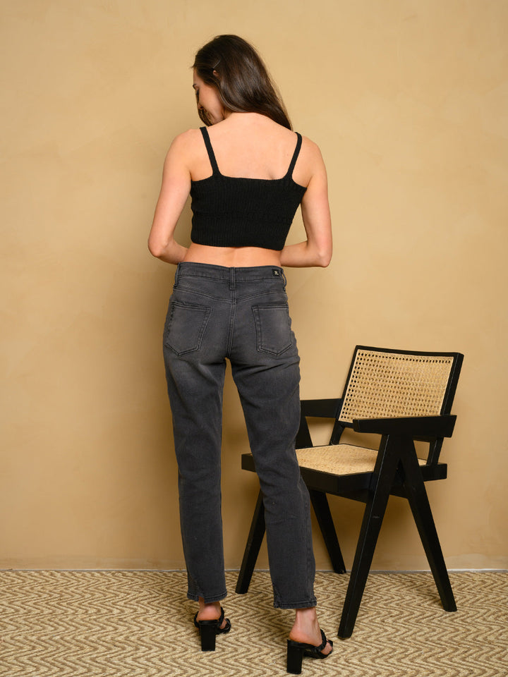 WOMEN'S SPAGHETTI STRAP CROPPED KNIT TOP