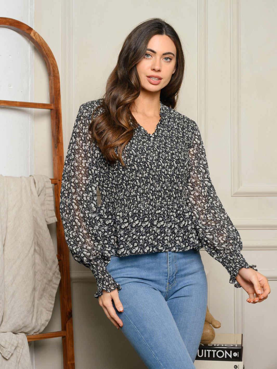WOMEN'S SMOCKED LONG PUFF SLEEVE FLORAL PEPLUM TOP