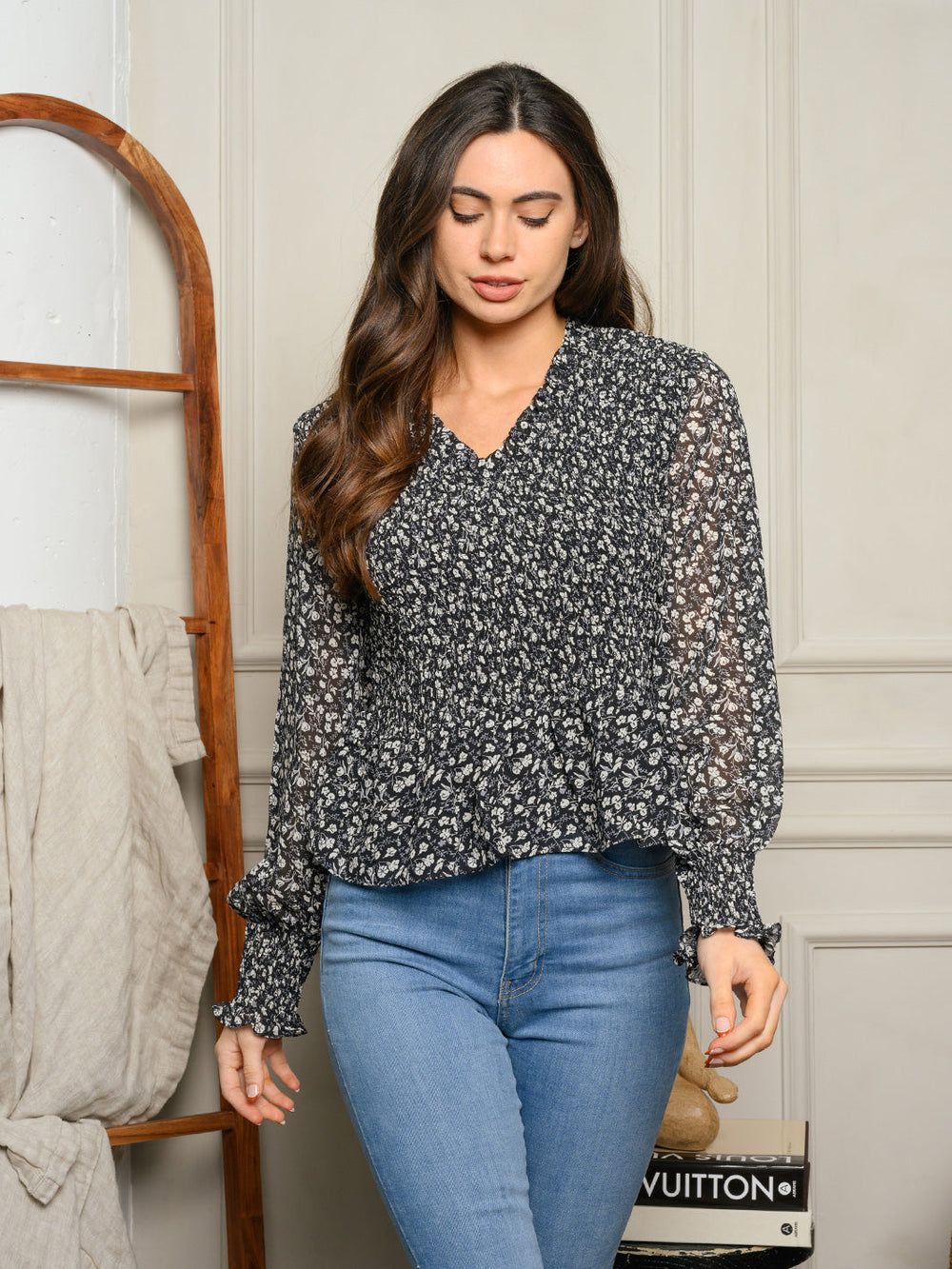 WOMEN'S SMOCKED LONG PUFF SLEEVE FLORAL PEPLUM TOP