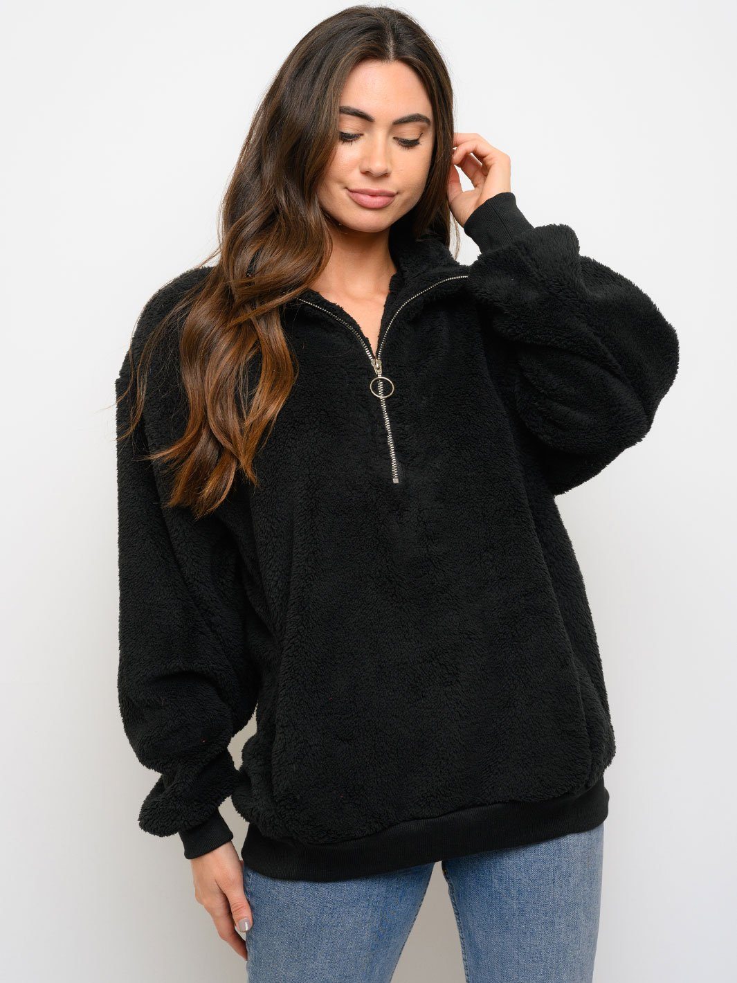 WOMEN'S FUZZY POCKETS ZIPPER CLOSURE PULLOVER SWEATER