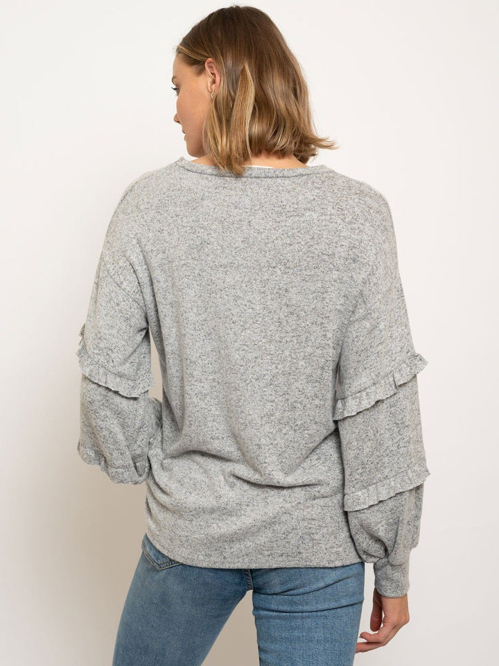 WOMEN'S LONG RUFFLE SLEEVES TOP