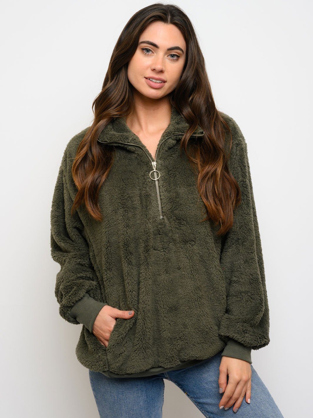 WOMEN'S FUZZY POCKETS ZIPPER CLOSURE PULLOVER SWEATER