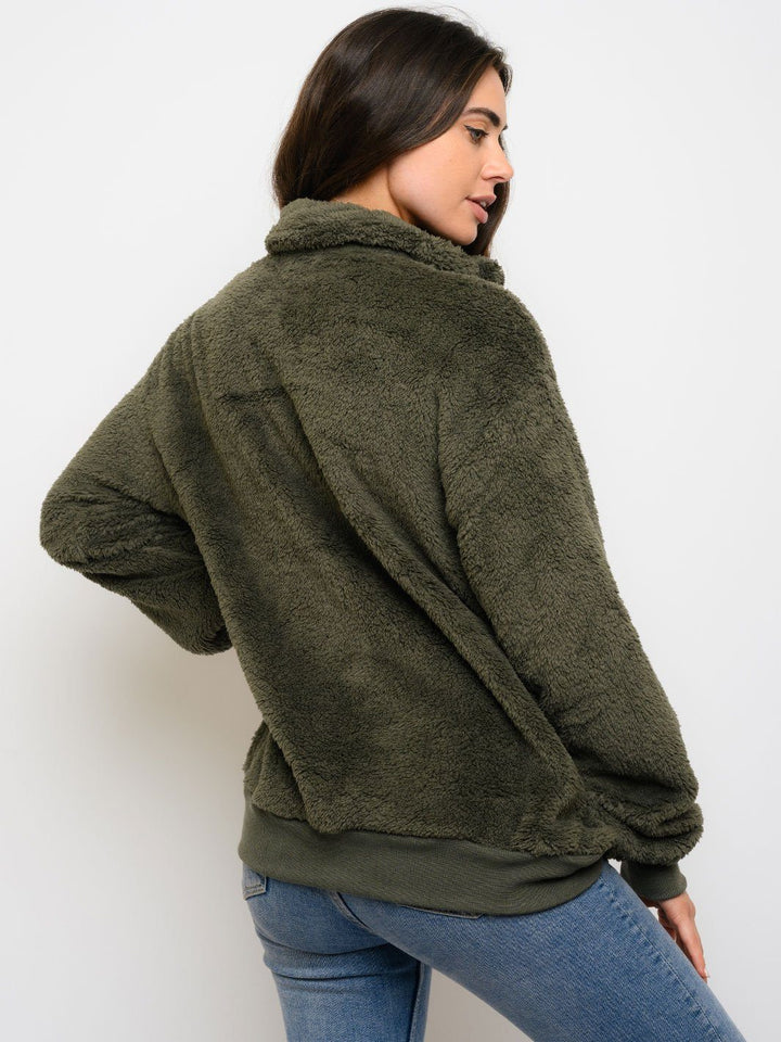 WOMEN'S FUZZY POCKETS ZIPPER CLOSURE PULLOVER SWEATER