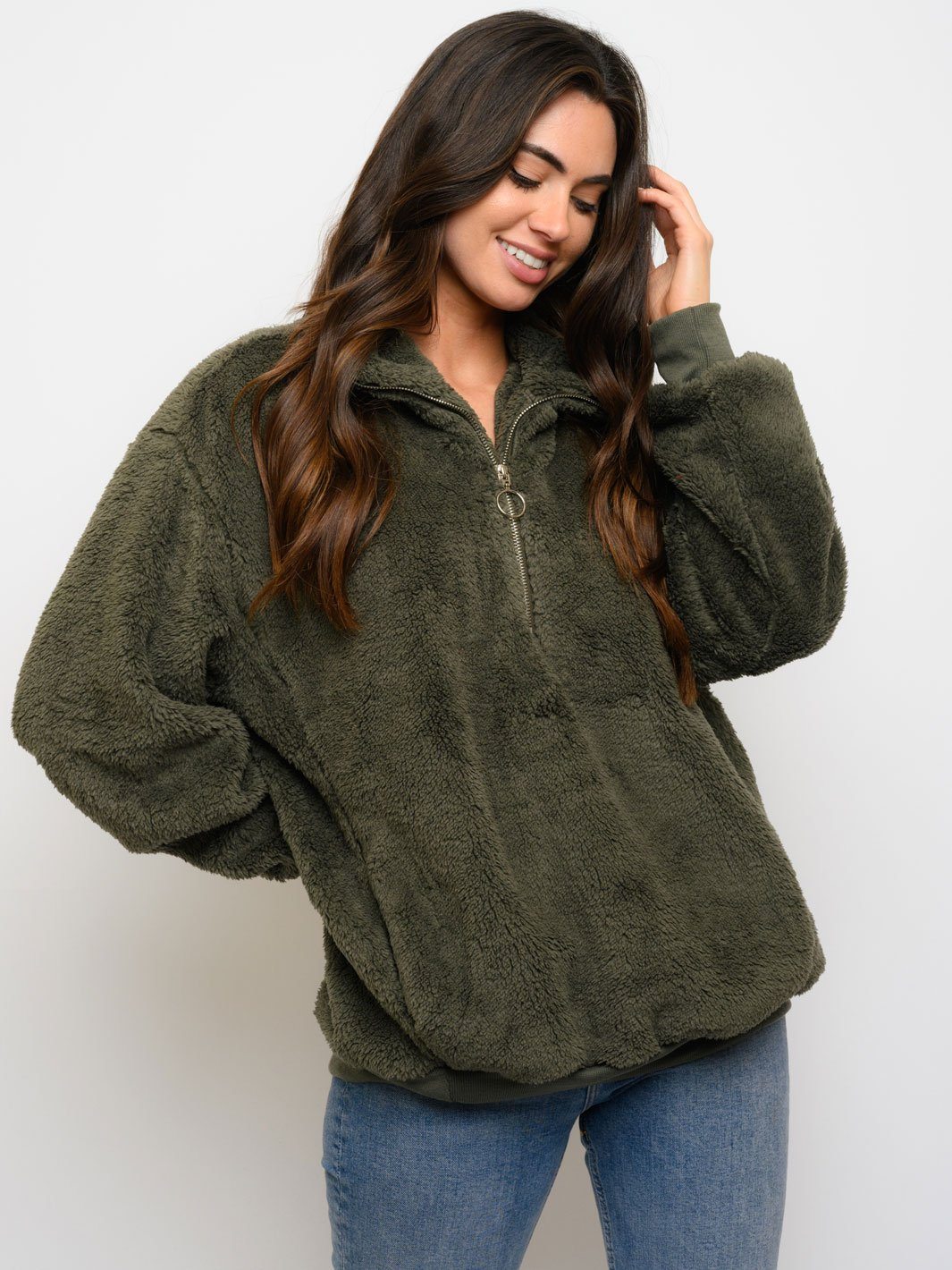 WOMEN'S FUZZY POCKETS ZIPPER CLOSURE PULLOVER SWEATER