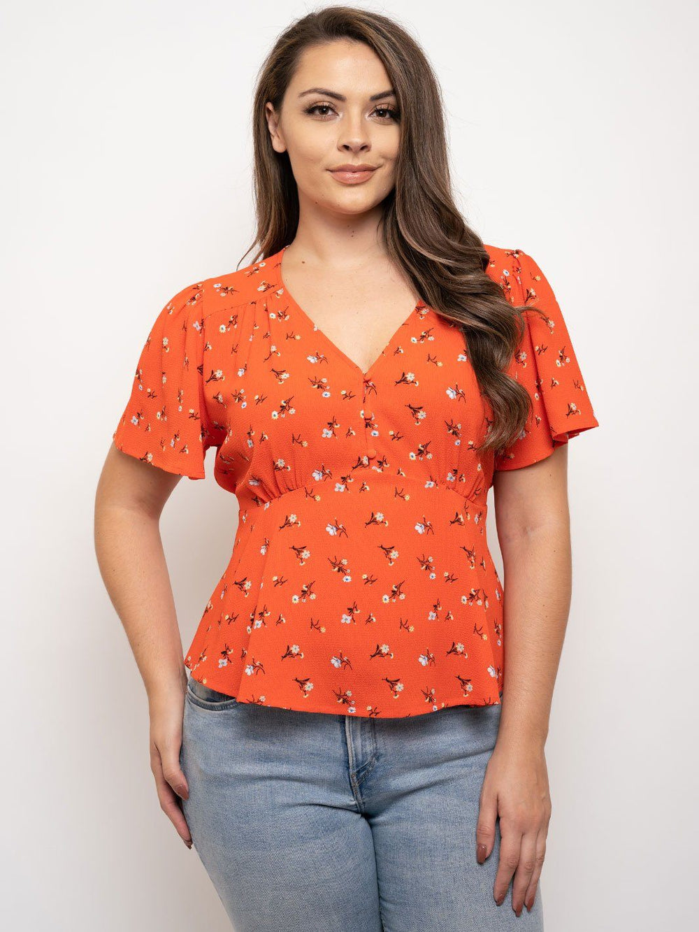 PLUS SIZE FLORAL BUTTON DETAIL PEPLUM TOP