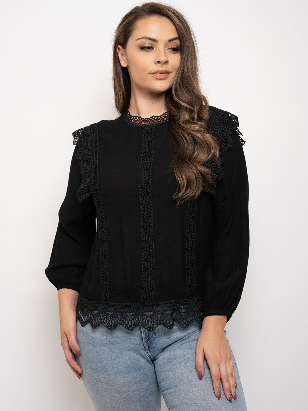 PLUS SIZE LACE TRIM LONG SLEEVE TOP