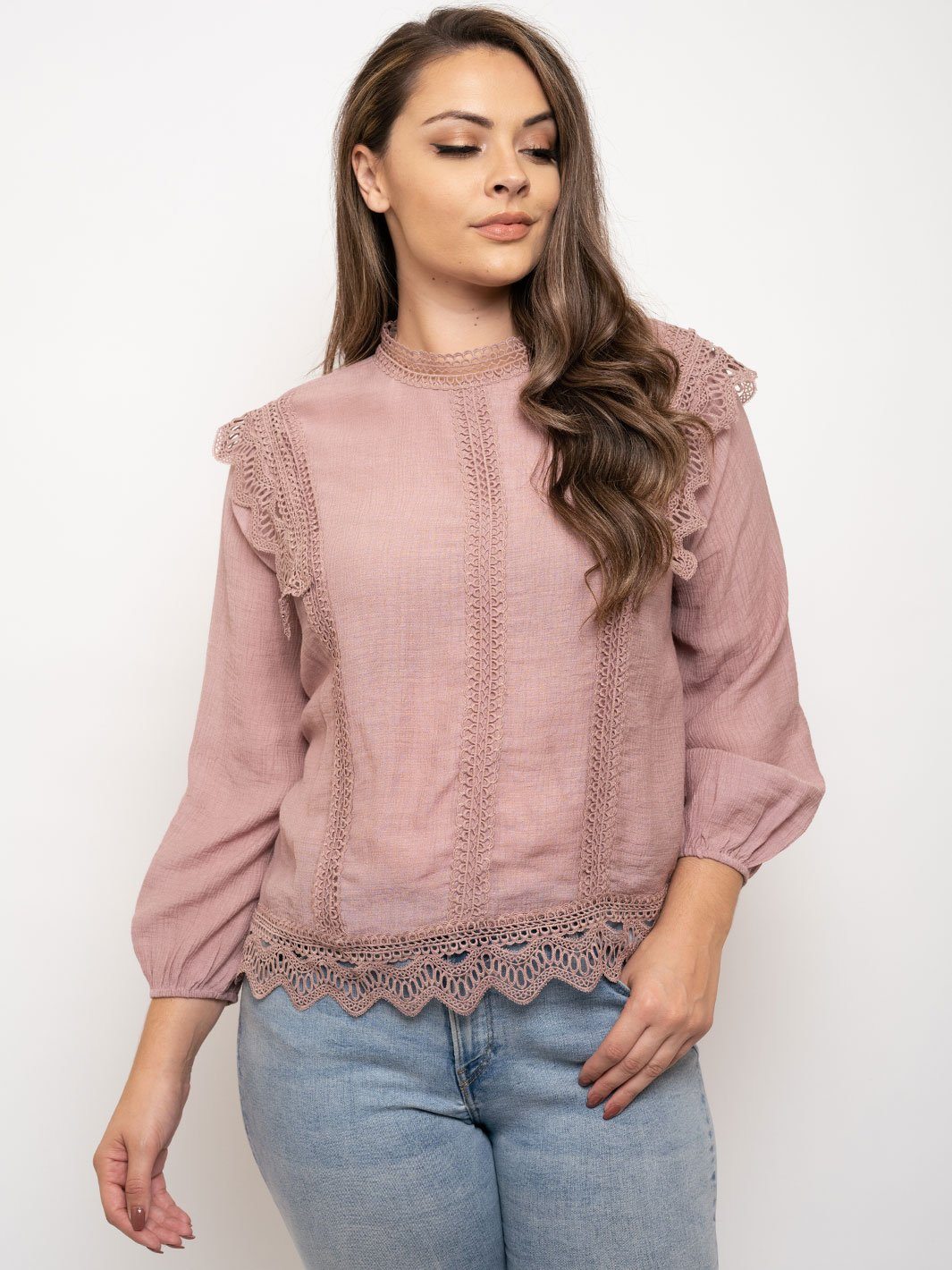 PLUS SIZE LACE TRIM LONG SLEEVE TOP