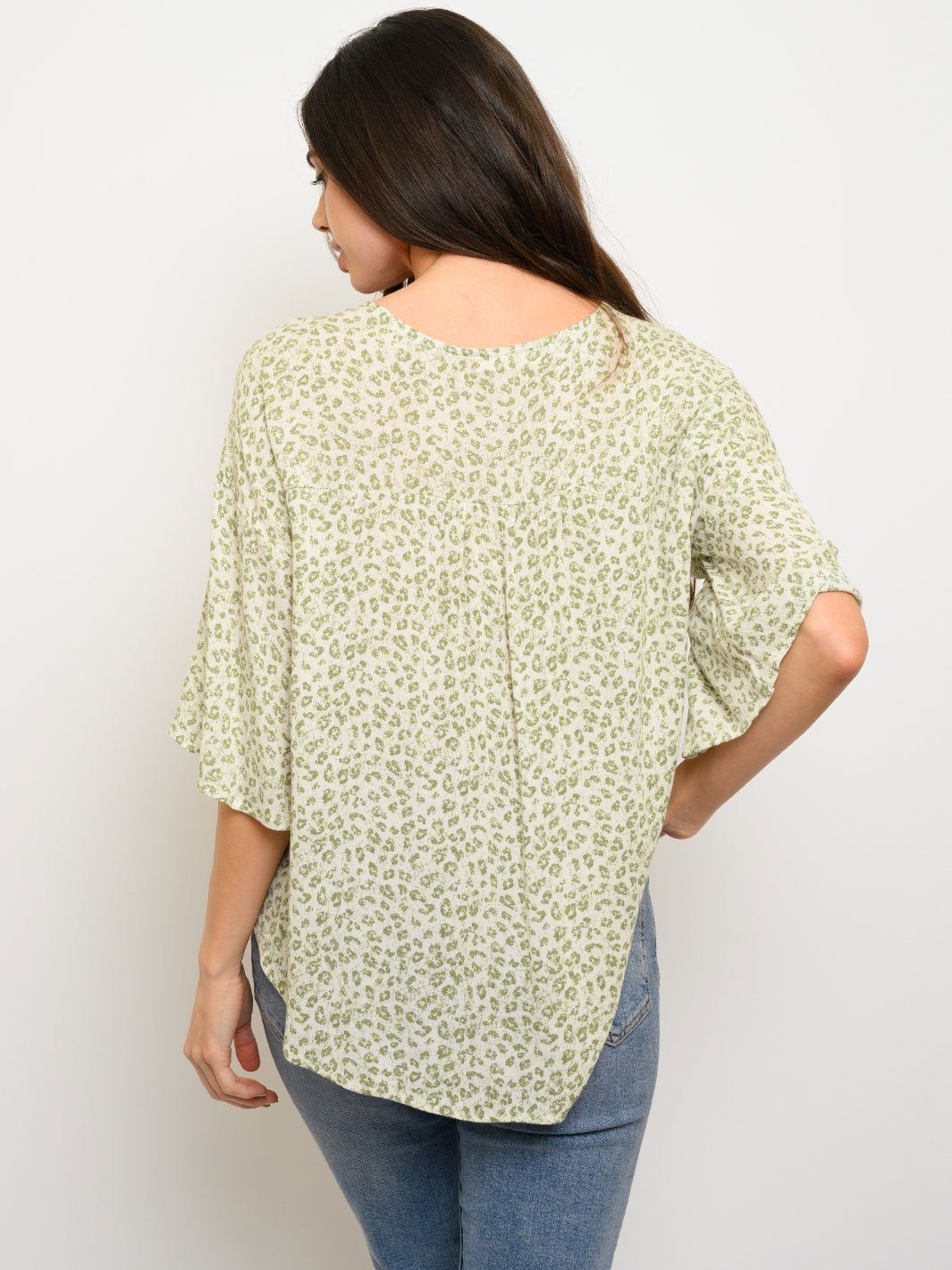 WOMEN'S ANIMAL PRINT SURPLICE 3/4 SLEEVE TOP