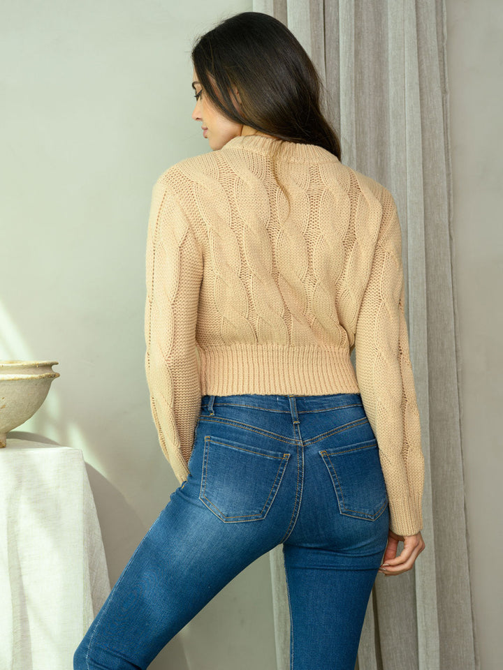 WOMEN'S LONG SLEEVE CABLE KNIT SWEATER