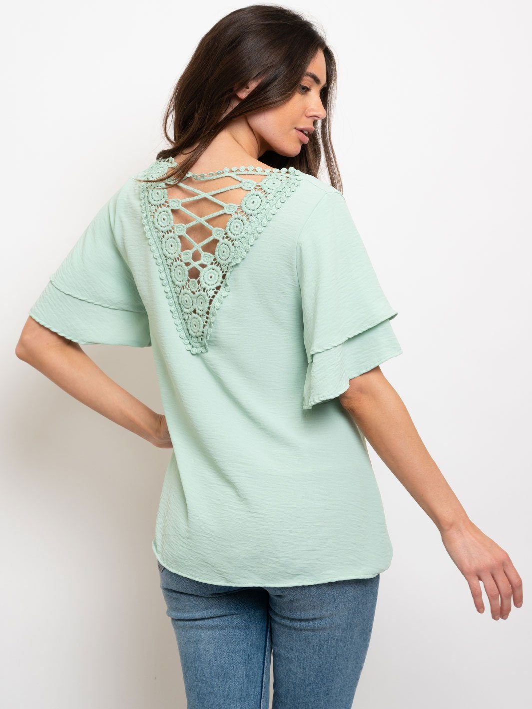 WOMEN'S RUFFLE SLEEVES LACE UP CROCHET BACK DETAIL TOP