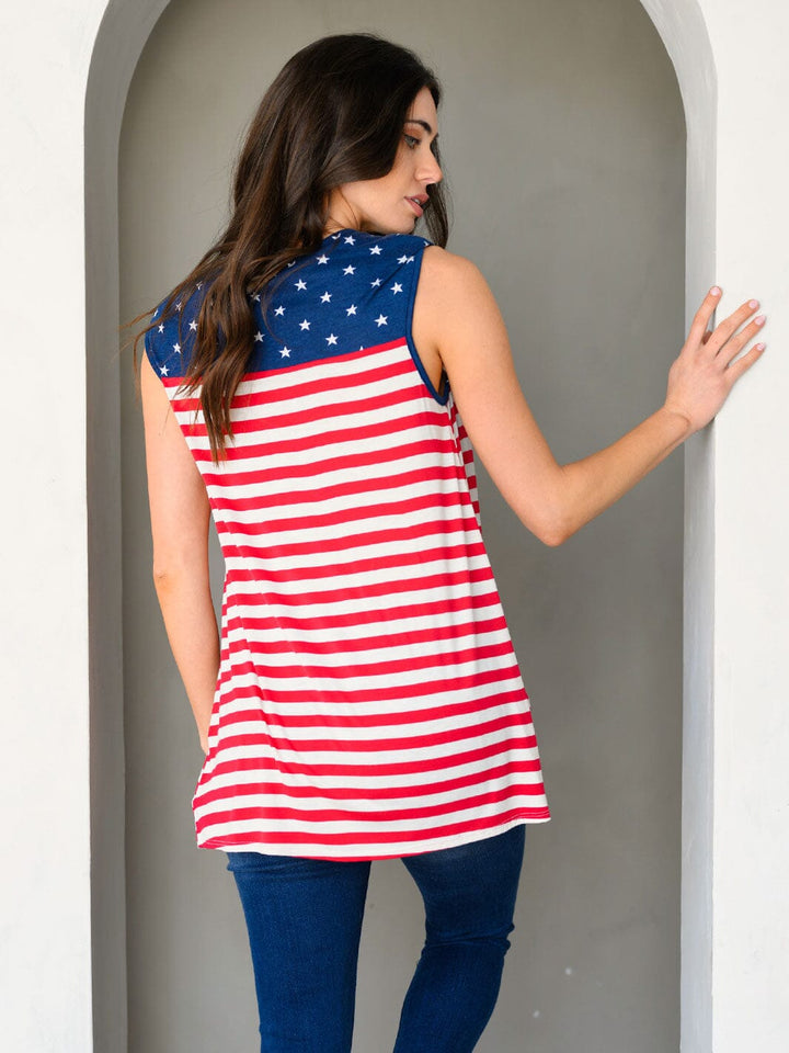 WOMEN'S SLEEVELESS PATRIOTIC PRINT TANK TOP