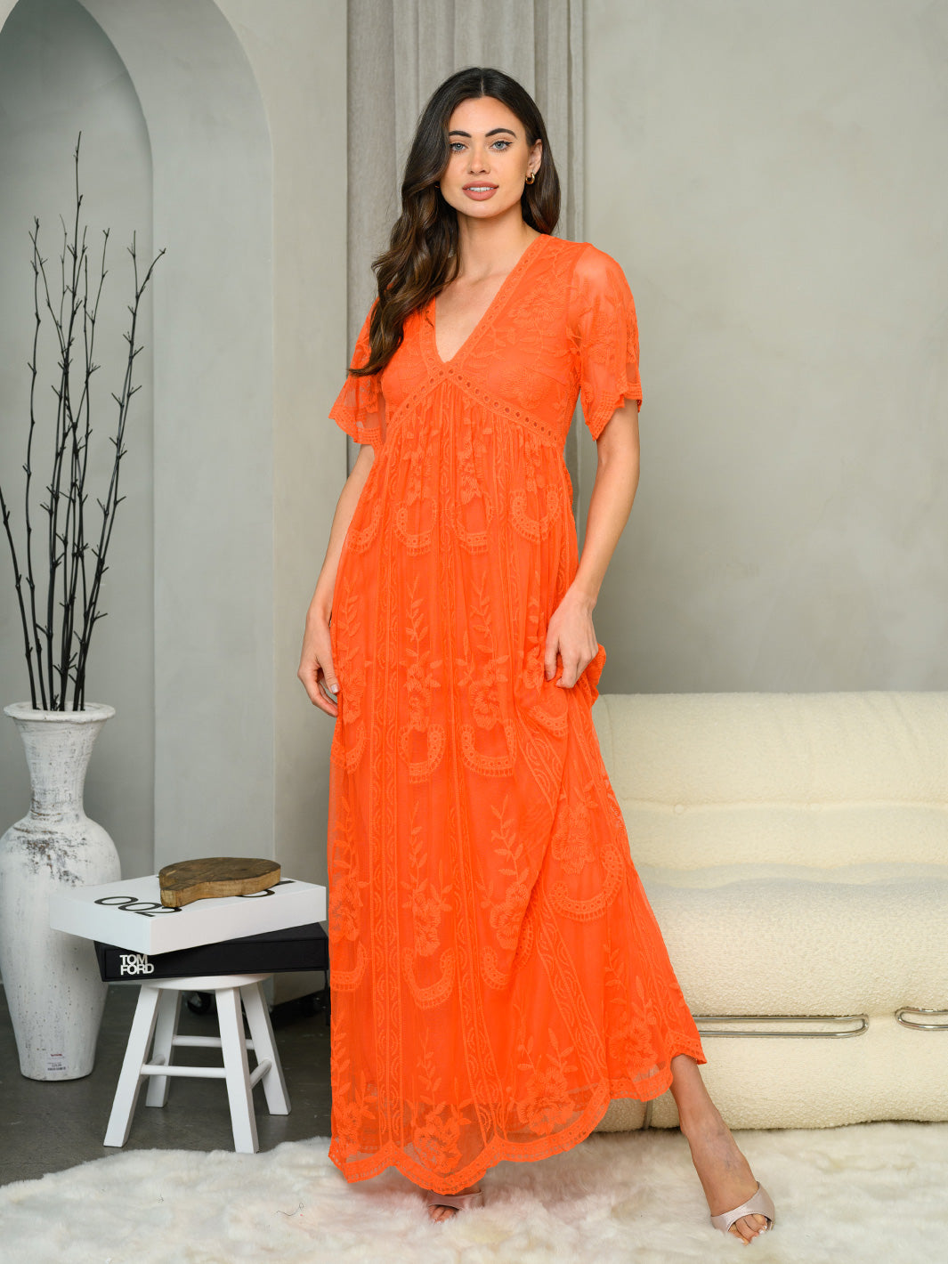 WOMEN'S SHORT SLEEVE V-NECK ALL OVER LACE MAXI DRESS