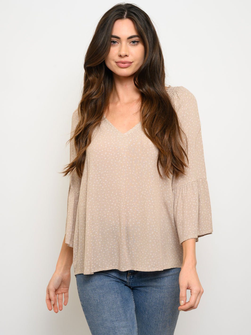 WOMEN'S SMOCK DETAIL V-NECK 3/4" SLEEVE TOP