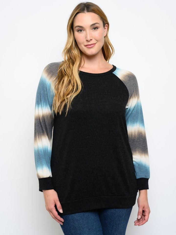 PLUS SIZE COLOR BLOCK LONG SLEEVE TOP