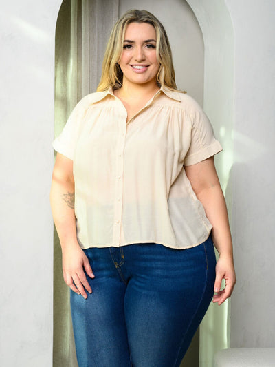 PLUS SIZE SHORT SLEEVE BUTTON UP TOP