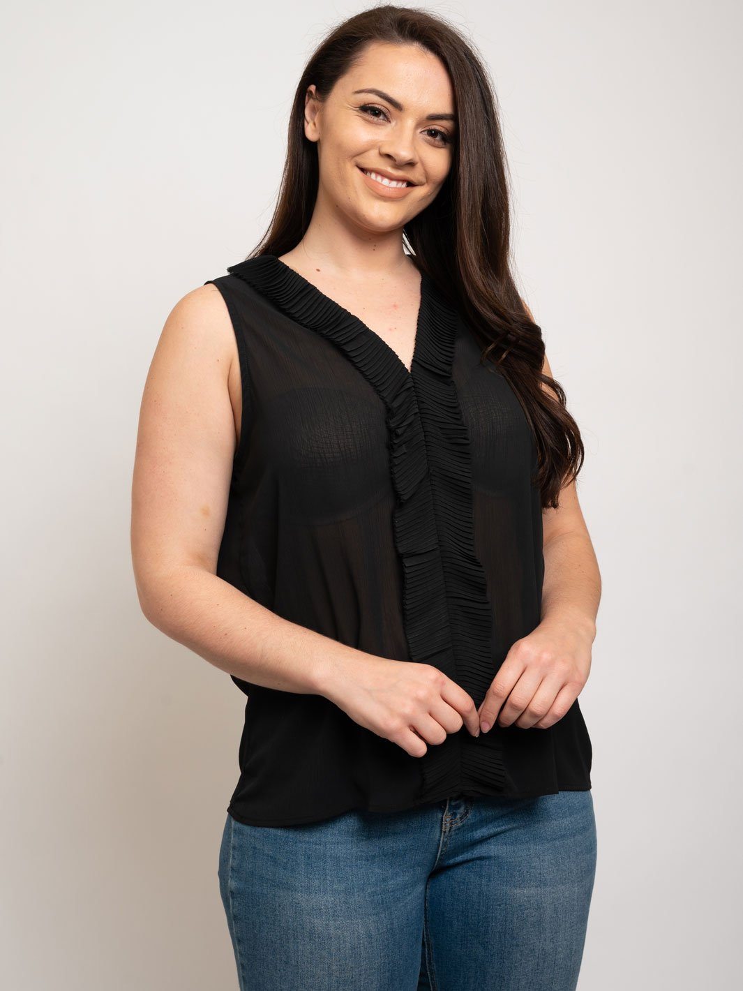 PLUS SIZE PLEATED PLACKET SLEEVELESS TOP