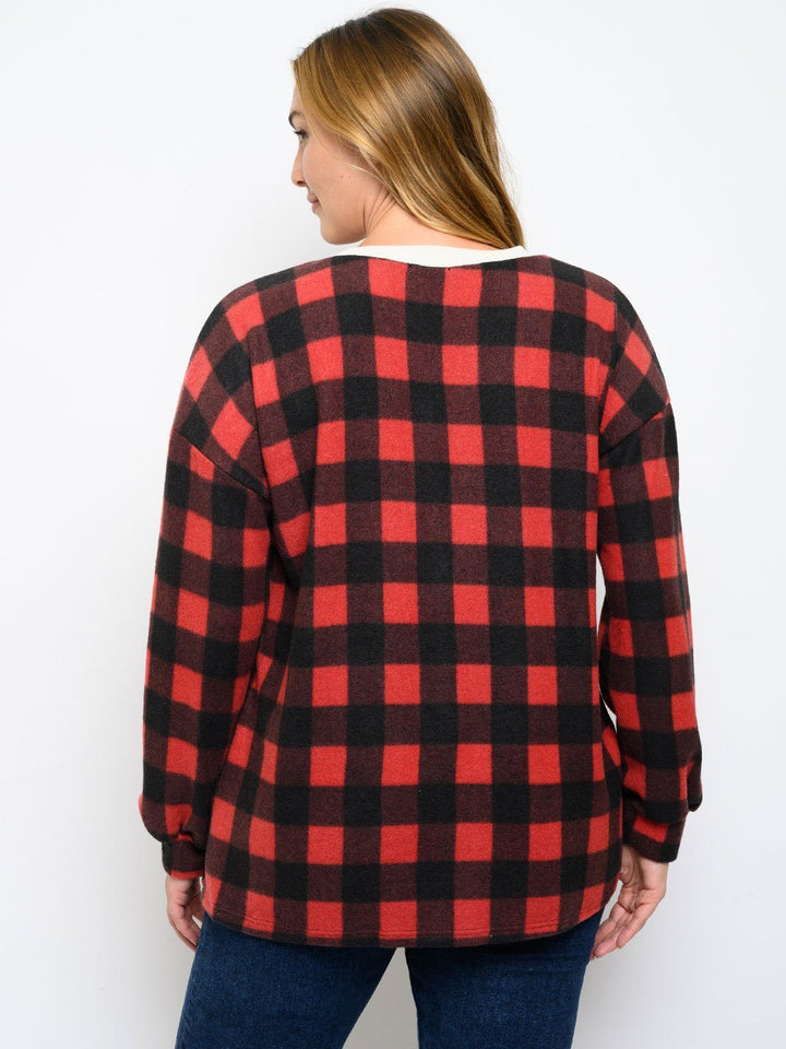 PLUS SIZE LONG SLEEVE BUTTON DETAIL PLAID TOP