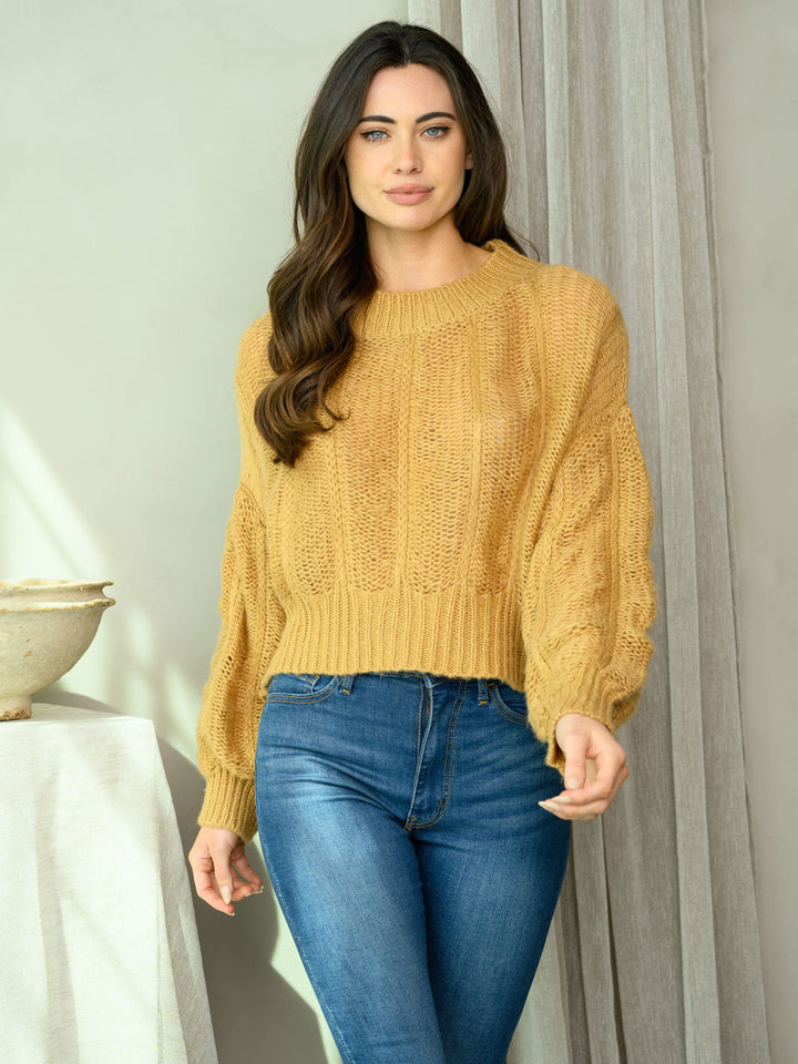 WOMEN'S LONG SLEEVE SCALLOPED KNIT SWEATER