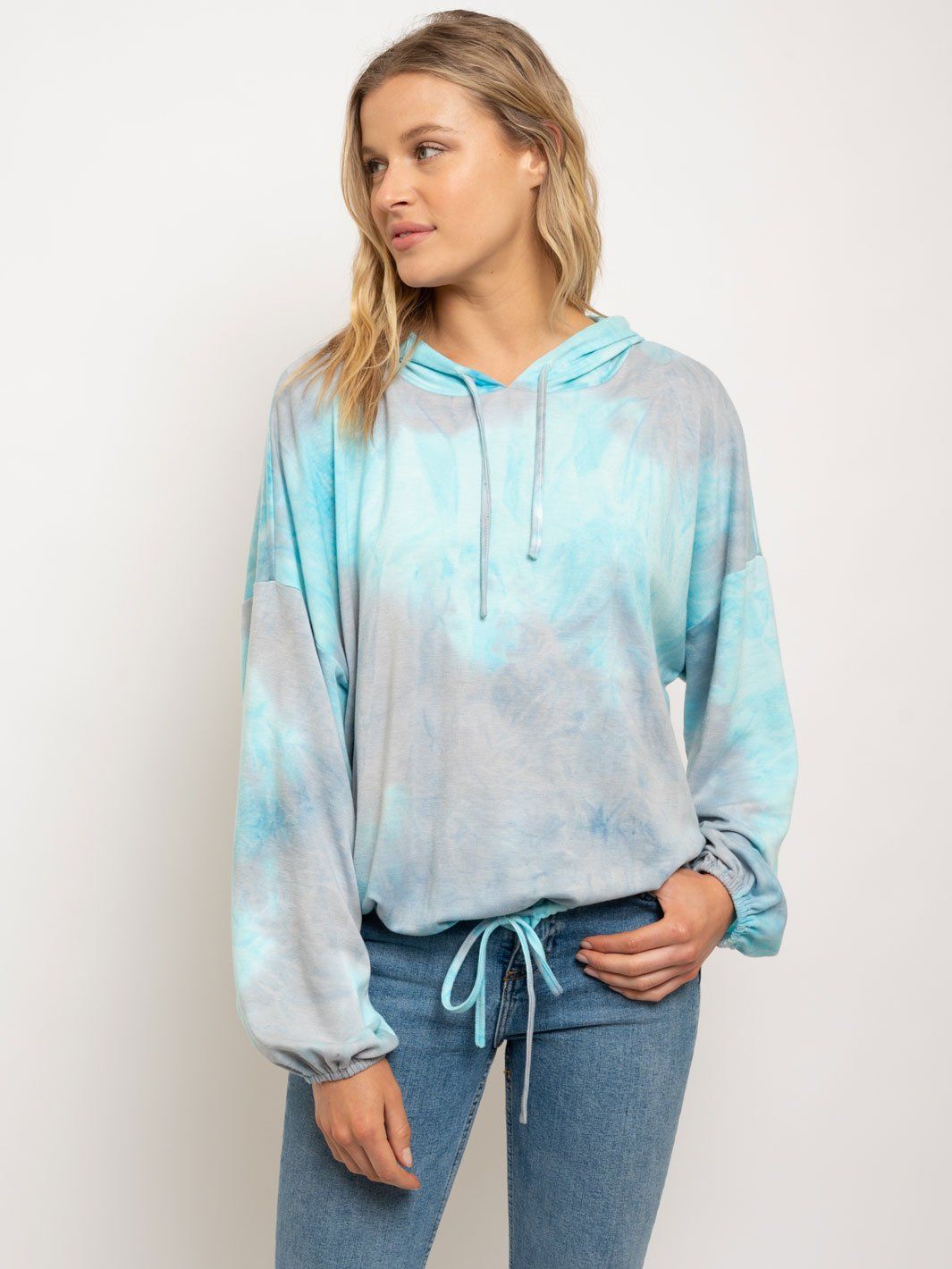 WOMEN'S TIE DYE HOODIE SWEATER
