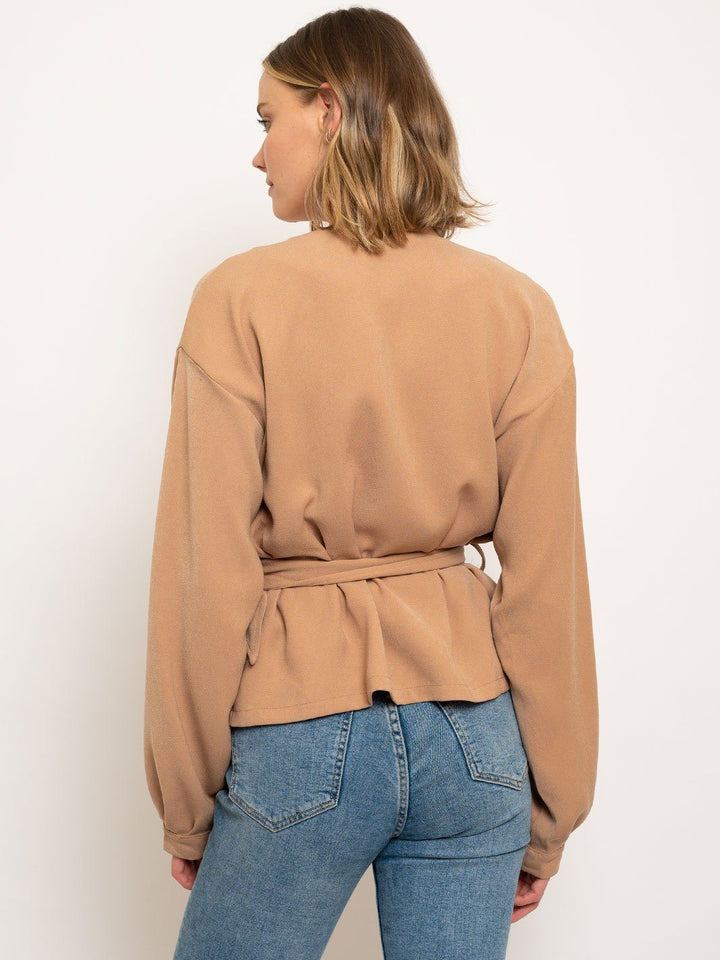 WOMEN'S SNAPS & BELT JACKET