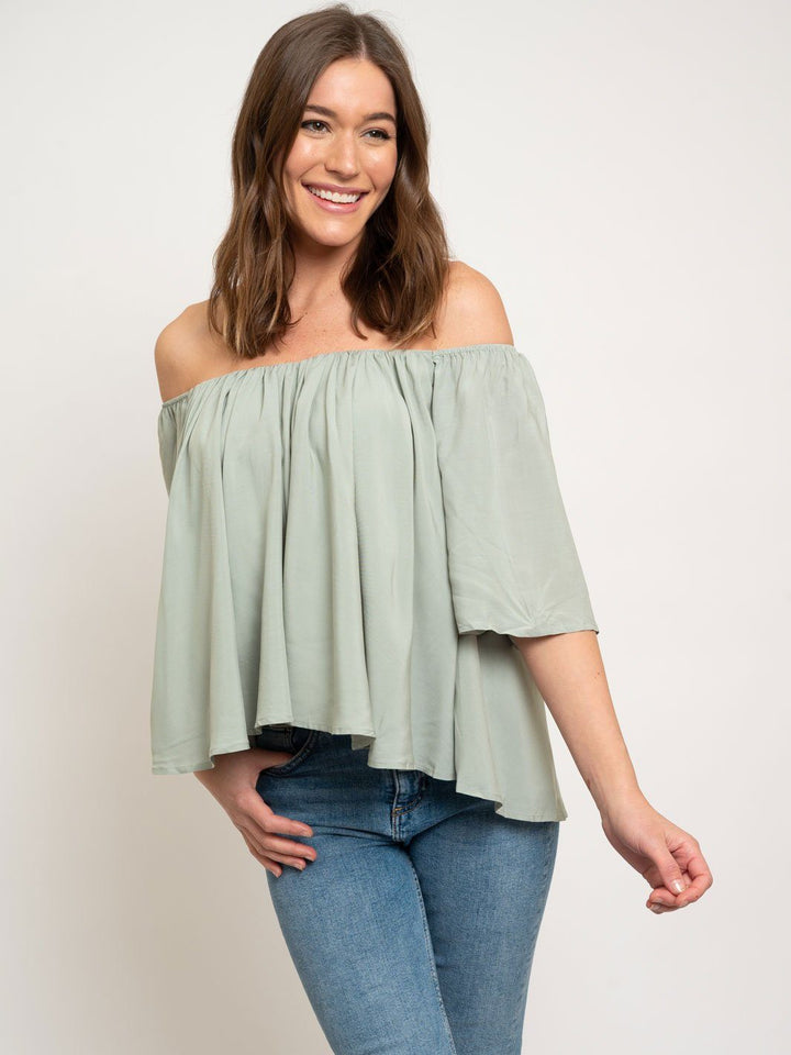 WOMEN'S OFF SHOULDER TOP