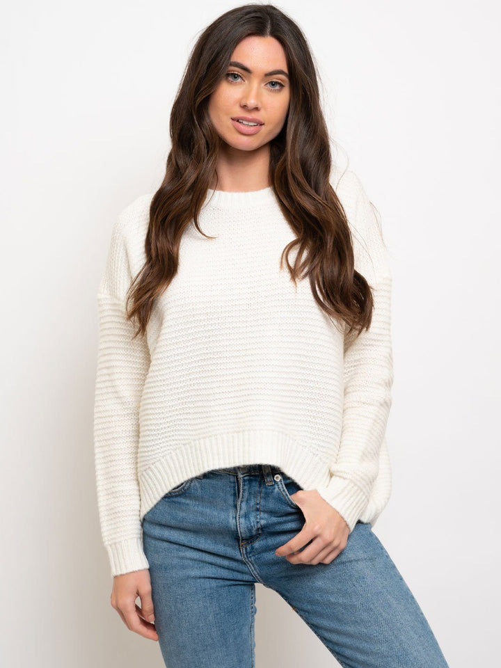 WOMEN'S HI-LOW CREWNECK SWEATER